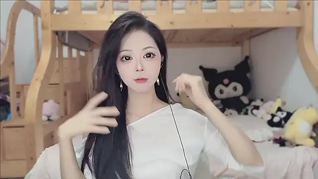 Snapshot of Gaga2077 chatting on 03/17/26, 10:18 Gaga2077 online show from 03/17/26, 10:18