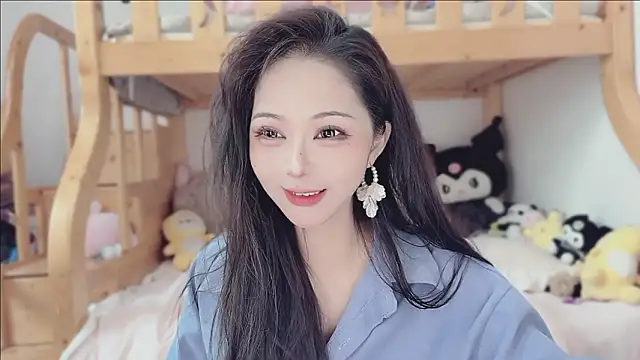 Snapshot of Gaga2077 chatting on 03/16/26, 01:24 Gaga2077 online show from 03/16/26, 01:24