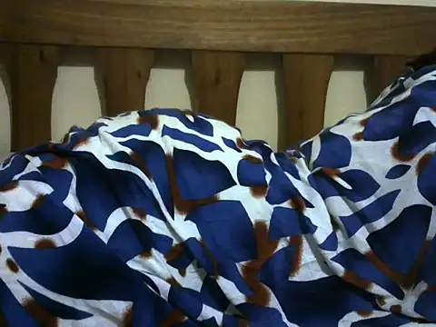 Snapshot of thando5858 chatting on 03/21/26, 11:36 thando5858 online show from 03/21/26, 11:36