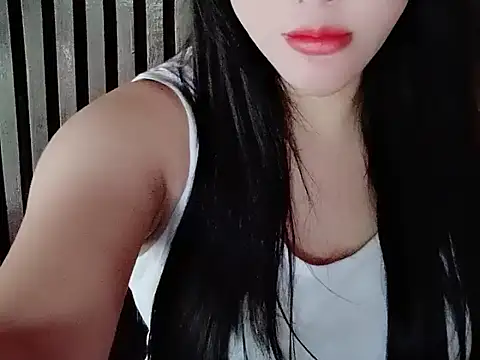 Simmory online show from 06/18/26, 08:46