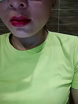 candy flo online show from 05/03/26, 06:51