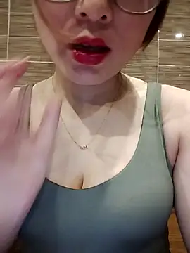 candy flo online show from 05/04/26, 07:11