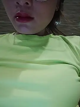 candy flo online show from 05/08/26, 08:18