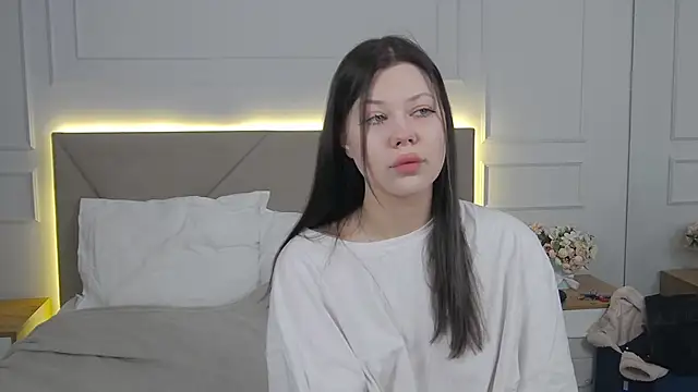 Sophie Rays online show from 03/30/26, 11:11