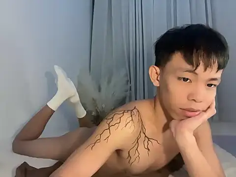 hottasianboy online show from 07/07/26, 01:58