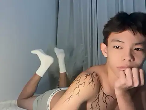 hottasianboy online show from 06/04/26, 09:41