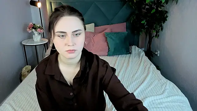 NoraLumi online show from 03/15/26, 08:38