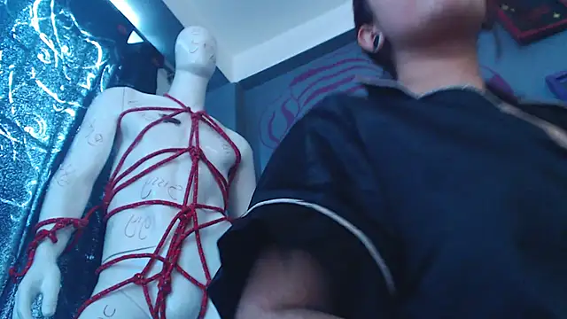 Regina Iris online show from 05/24/26, 08:42