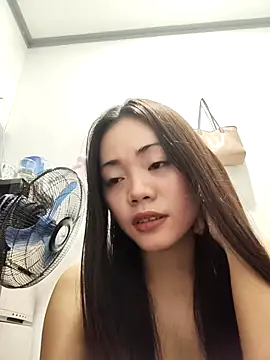Snapshot of Stacyr chatting on 03/18/26, 03:03 Stacyr online show from 03/18/26, 03:03