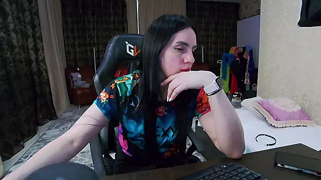 Alex Svift online show from 05/04/26, 04:54
