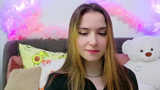 LeenMoonie online show from 04/03/26, 10:49