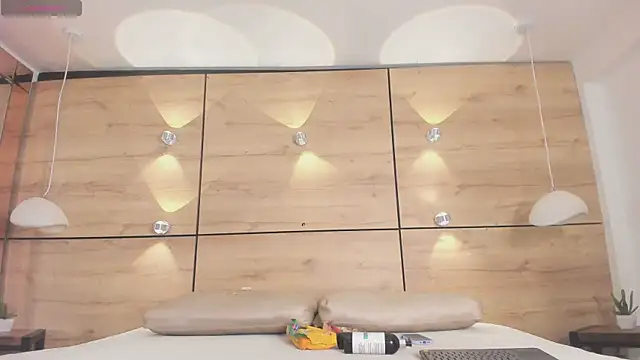 Snapshot of alika_brown_ chatting on 03/30/26, 04:03 alika brown online show from 03/30/26, 04:03