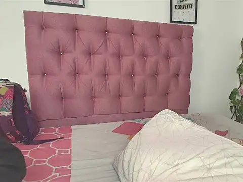 Sweet Scarlett  online show from 05/08/26, 01:37