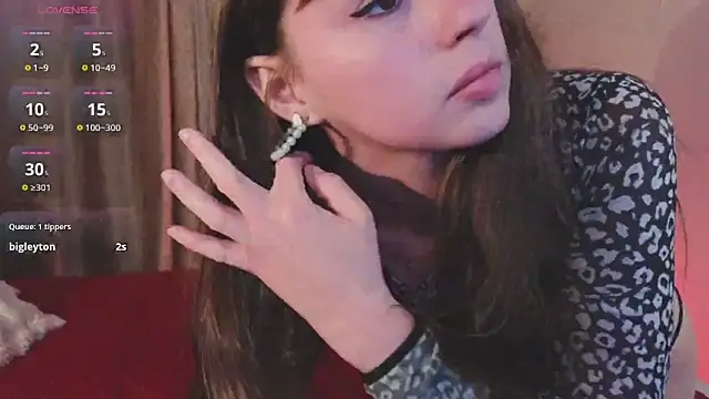 Anny Ray  online show from 04/17/26, 10:23