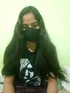 nidhiyadav00 online show from 04/29/26, 05:30