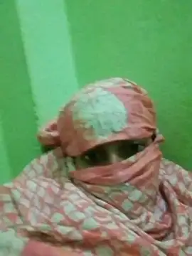 nidhiyadav00 online show from 04/10/26, 07:21