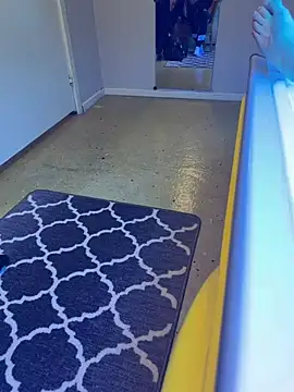 Gimme-more online show from 04/15/26, 07:58