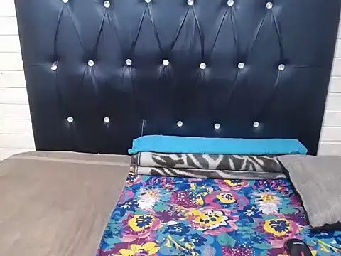 InnocentSlutXx online show from 04/07/26, 12:29