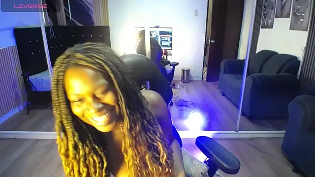 Ebony rizon online show from 04/20/26, 01:24