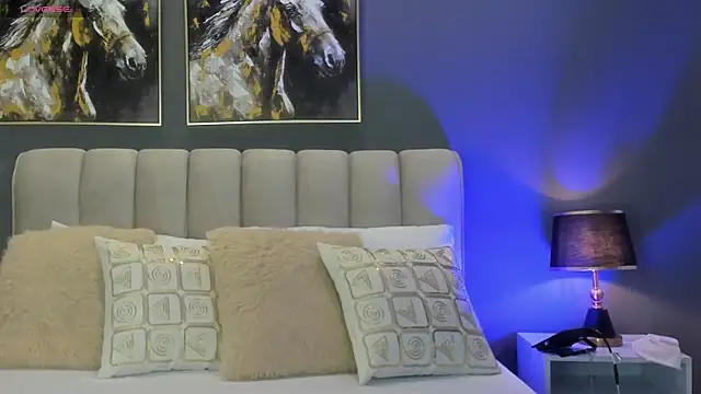 Snapshot of VaniaRouse chatting on 03/28/26, 03:35 VaniaRouse online show from 03/28/26, 03:35