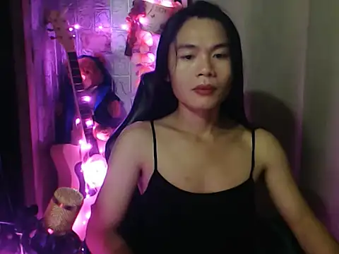 small 13 online show from 04/07/26, 08:10