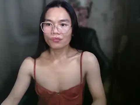 small 13 online show from 07/07/26, 07:28