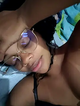 marialuiza2027 online show from 05/01/26, 12:59