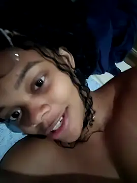 marialuiza2027 online show from 04/30/26, 03:13