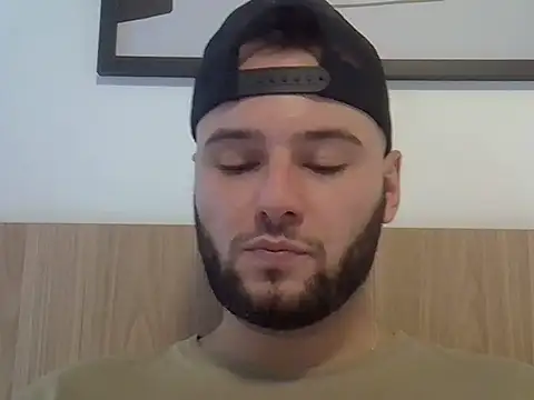 piazaocwb23 online show from 04/30/26, 06:04