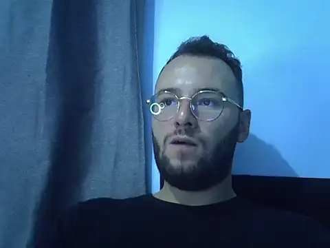 Snapshot of piazaocwb23 chatting on 03/14/26, 03:07 piazaocwb23 online show from 03/14/26, 03:07