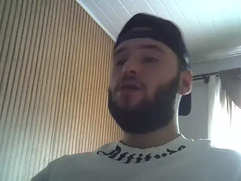 Snapshot of piazaocwb23 chatting on 03/30/26, 05:25 piazaocwb23 online show from 03/30/26, 05:25