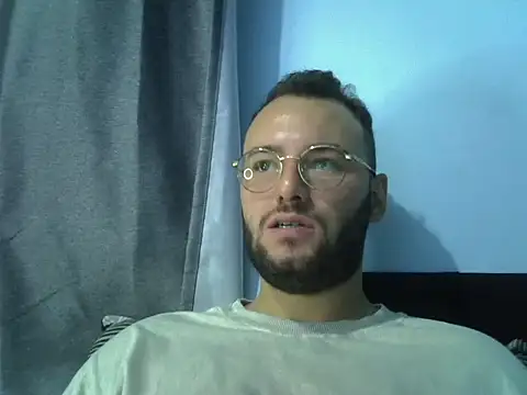 Snapshot of piazaocwb23 chatting on 03/16/26, 04:21 piazaocwb23 online show from 03/16/26, 04:21