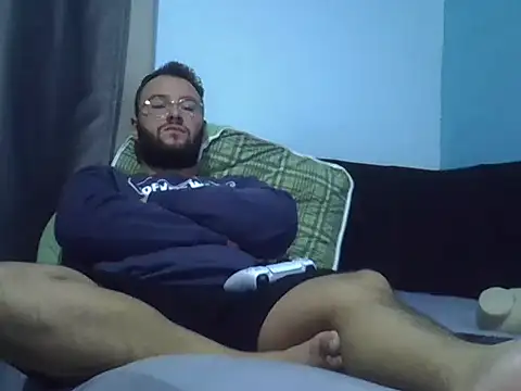 Snapshot of piazaocwb23 chatting on 03/31/26, 11:12 piazaocwb23 online show from 03/31/26, 11:12