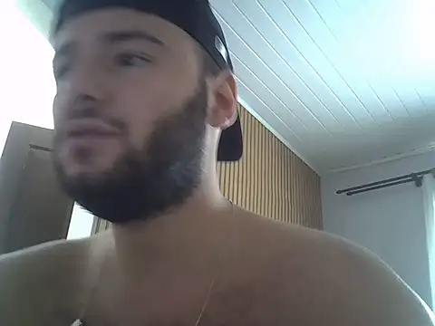 Snapshot of piazaocwb23 chatting on 03/23/26, 03:23 piazaocwb23 online show from 03/23/26, 03:23