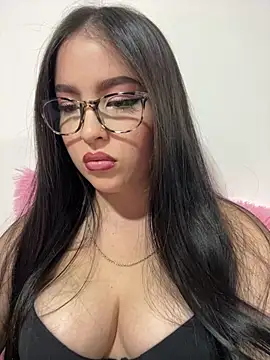 angel sweet v online show from 04/10/26, 12:06