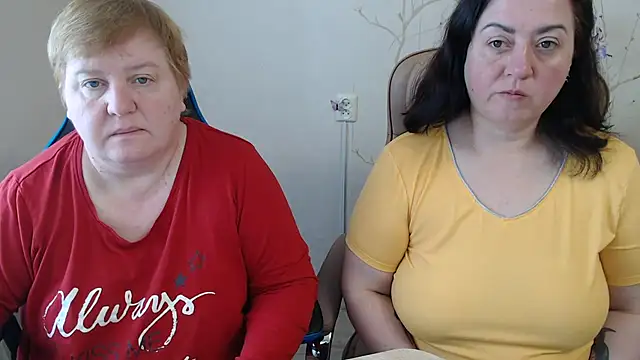 Lindy-Jeanie online show from 04/17/26, 06:38