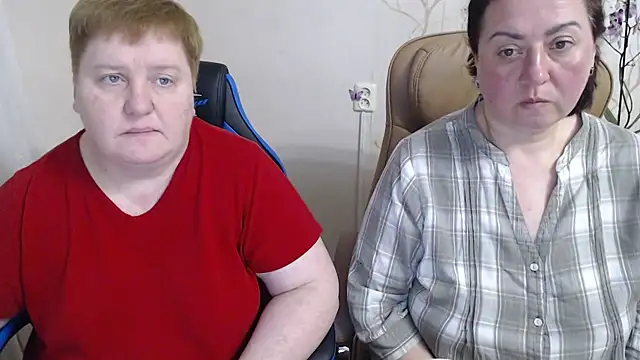 Lindy-Jeanie online show from 04/21/26, 06:03