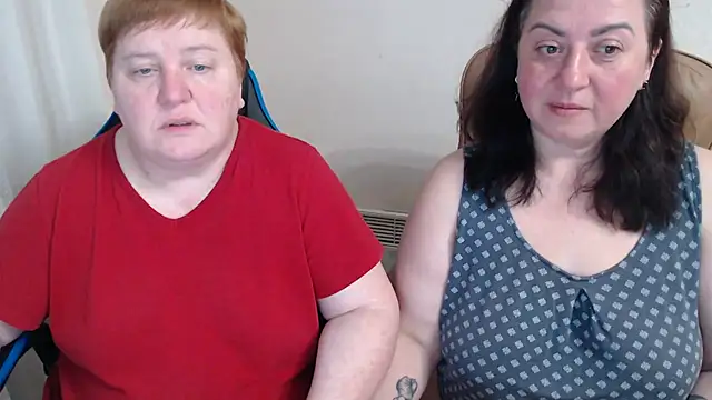 Lindy-Jeanie online show from 03/18/26, 07:59