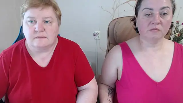 Lindy-Jeanie online show from 05/26/26, 04:49