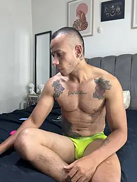 Jacobogrey online show from 04/13/26, 07:07