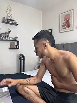 Jacobogrey online show from 04/12/26, 03:59