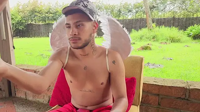 DilanAndres online show from 04/08/26, 02:29