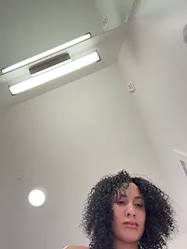 Snapshot of FerrariFrench chatting on 02/02/26, 05:56 FerrariFrench online show from 02/02/26, 05:56