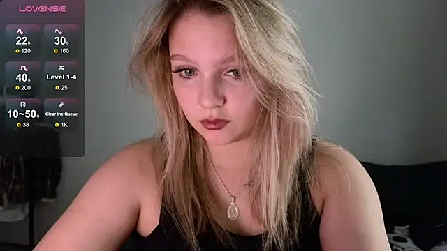 Snapshot of bettyloveu chatting on 07/01/26, 11:10 bettyloveu online show from 07/01/26, 11:10