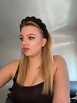 bettyloveu online show from 03/19/26, 10:59