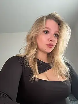 bettyloveu online show from 04/28/26, 11:14