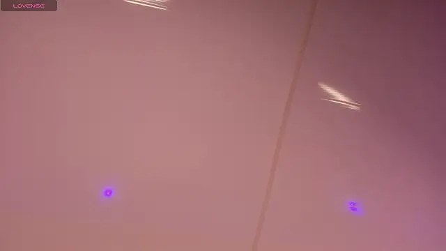 Snapshot of cuttie_blondie chatting on 04/13/26, 11:14 cuttie blondie online show from 04/13/26, 11:14