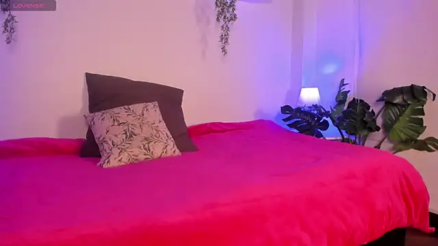 cuttie blondie online show from 06/09/26, 11:22