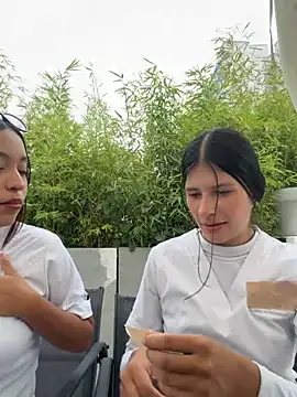 Snapshot of MiaCamille_ chatting on 04/07/26, 07:04 MiaCamille online show from 04/07/26, 07:04