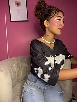 NaughtyLatinaxxx online show from 04/06/26, 08:54